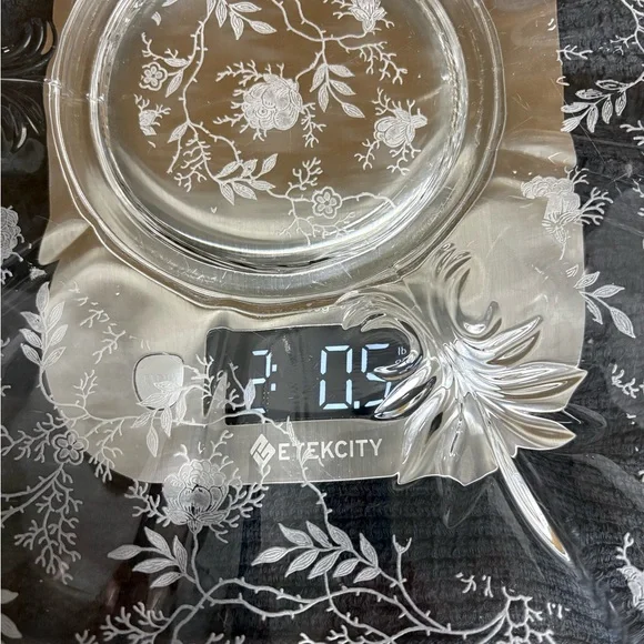 Fostoria CHINTZ CRYSTAL UPTURNED PLATE - Picture 7 of 7